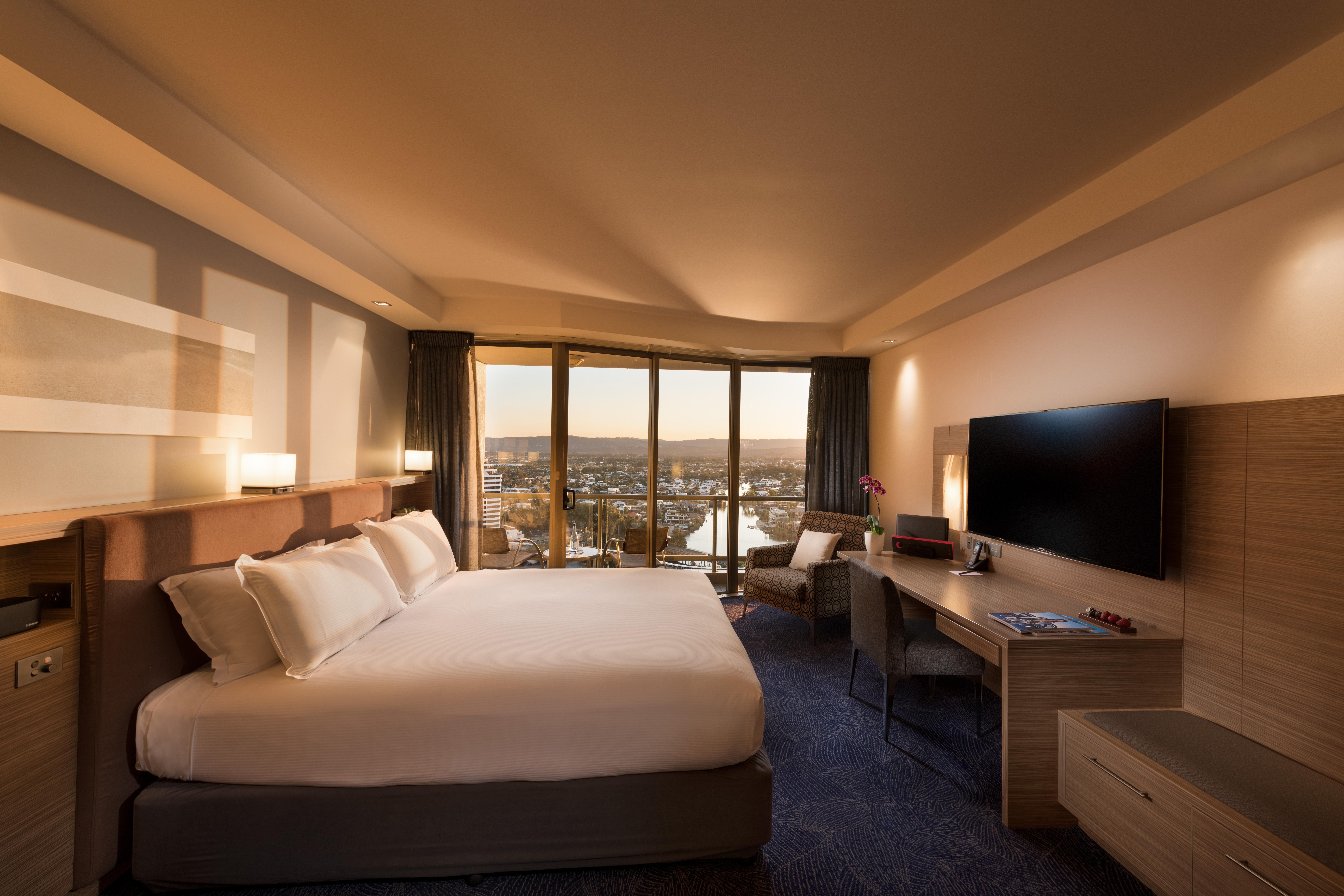 Sofitel Gold Coast Broadbeach Exterior foto A room at the Crowne Plaza Hotel