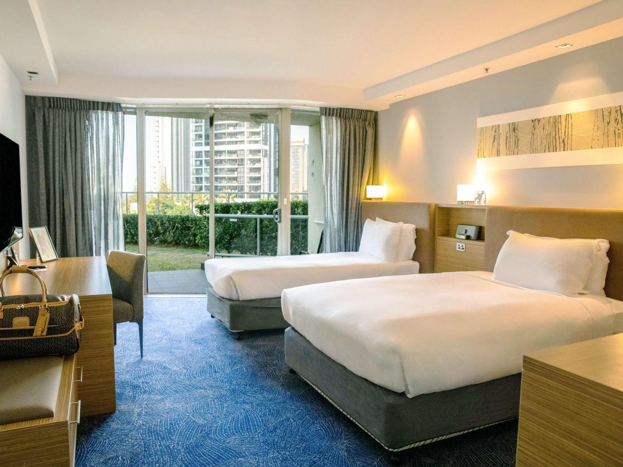 Sofitel Gold Coast Broadbeach Exterior foto Deluxe Room